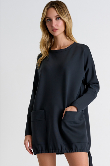 Long sleeve top with front pockets