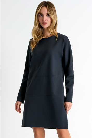 Round neck dress