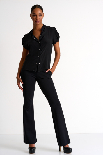 Pantalon à jambes évasées