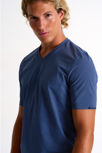 High performance V-neck t-shirt