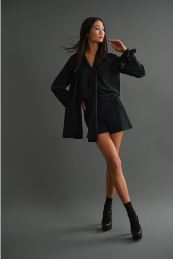 Glamorous silk blouse with bow