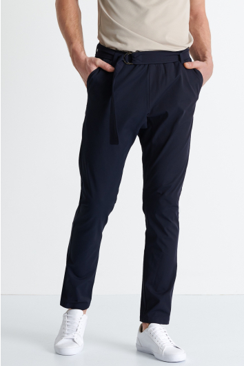 Pantalon ergonomique fuselé