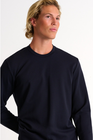 Textured jersey long sleeve round neck 