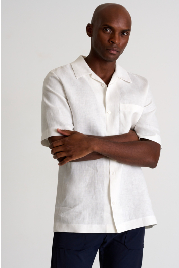 Short-sleeve linen shirt