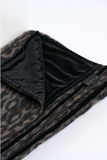 Reversible Ocelot woolen throw