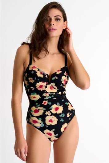 Elegant and sophisticated one-piece