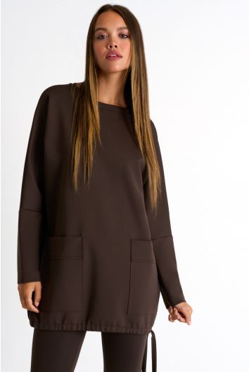 Long sleeve top with front pockets