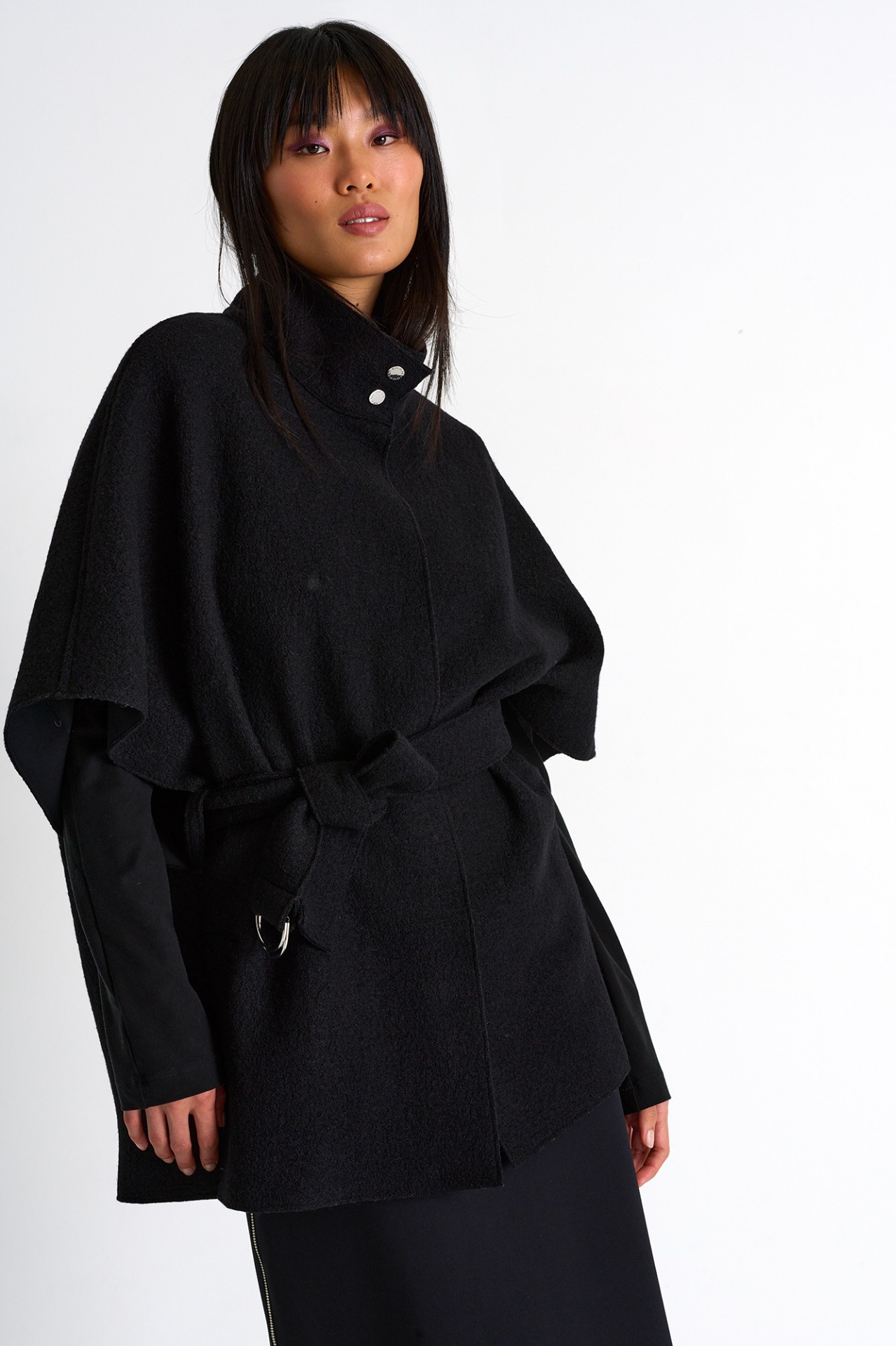 Cape-style wool coat | SHAN